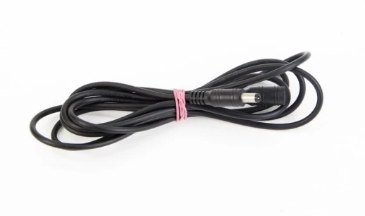 Черный удлинитель 2 м