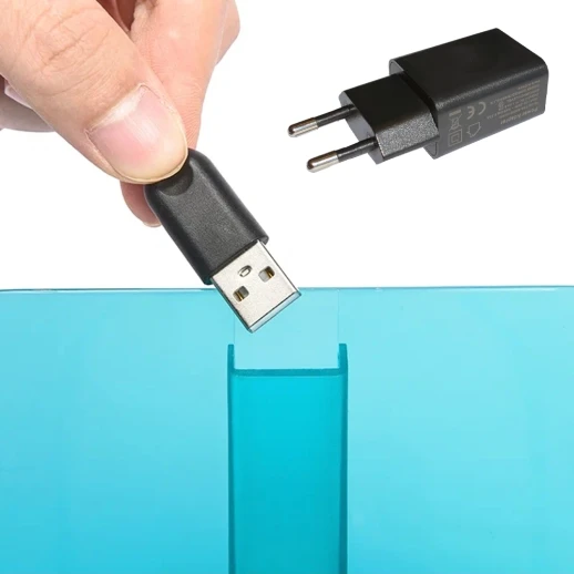 Автопоилка фонтан Petwant PW-109 2 л с подсветкой для кошек и собак зеленый