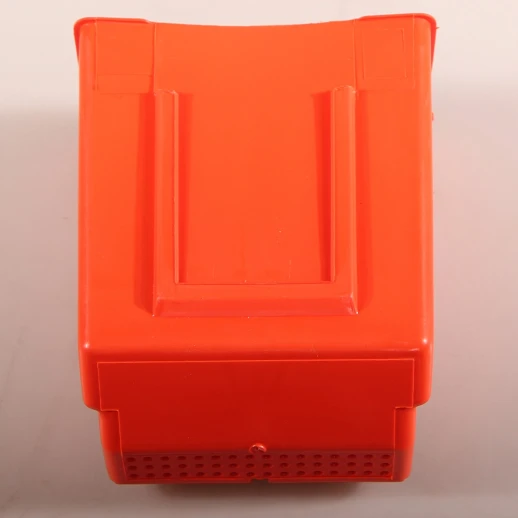 Кормушка бункерная Novital для кроликов 2 секционная пластик без крышки