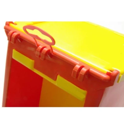 Кормушка бункерная Novital для кроликов 1 секция пластик с крышкой