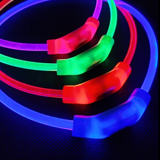 Ошейник светящийся светодиодный для собак с USB зарядкой 55 см прозрачный с синим